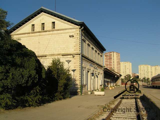 Vlakové nádraží.