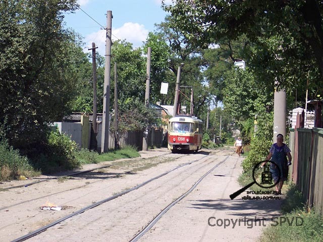 Ani Stepní, Předpotopní či Dřevěná ulice... tato ulice se jmenuje Tramvajnaja.